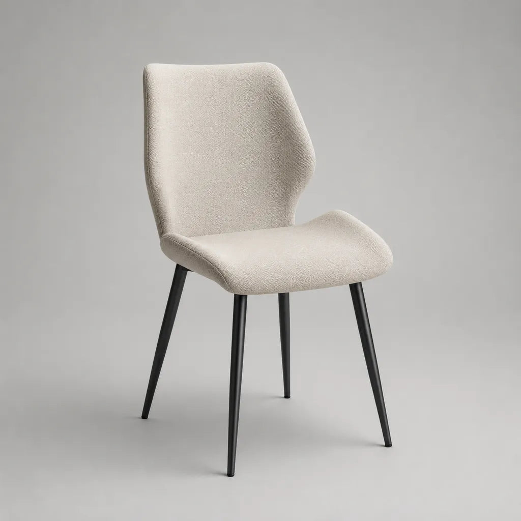 Chaise rembourrée avec dossier courbé, housse en tissu et pieds en acier, beige/noir, 49 × 56 × 85 cm